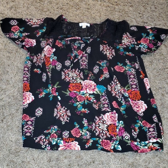 Very pretty Blouse - Picture 2 of 5